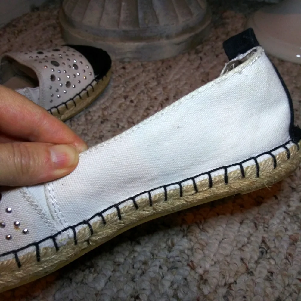 White Mountain Alfresco Cream & Black Silver Studded Espadrille Flats - Picture 8 of 12